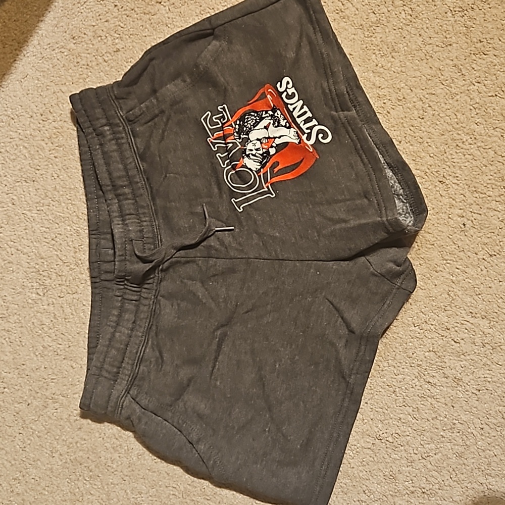 "LOVE STINGS" angel booty shorts size medium